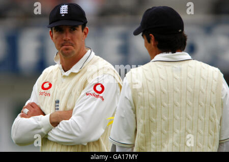 Cricket - npower Second Test - England gegen Westindien - Tag zwei - Headingley. Kevin Pietersen, England Stockfoto