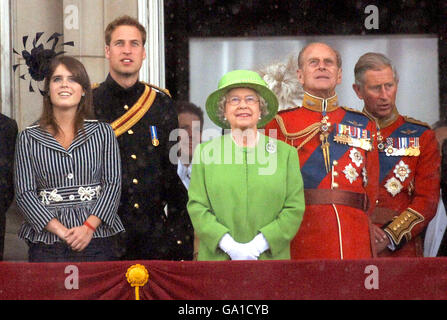 Royalty - Trooping die Farbe Zeremonie - Buckingham Palace Stockfoto