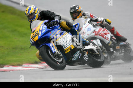 Motorradfahren - British Superbike Championship 2007 - Runde Acht - Oulton Park. James Buckinham (GBR) Honda - Quay Garage Stockfoto