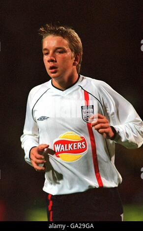 Fußball - Walkers Under-16 Internationales Turnier - England gegen Holland. Jamie O'Hara, England Stockfoto