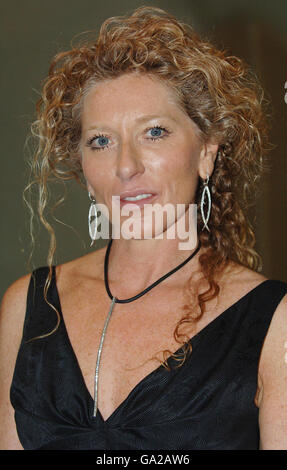 Innenarchitektin Kelly Hoppen bei den European Women of Achievement Awards 2007 im Grosvenor House in London. Sie erhielt dann den Entrepreneur Award. Stockfoto