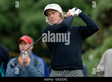 Stuart Appleby in Aktion während eines Trainingstages vor der Open Championship auf den Carnoustie Golf Links in Ostschottland. NUR FÜR REDAKTIONELLE ZWECKE, KEINE VERWENDUNG VON MOBILTELEFONEN Stockfoto