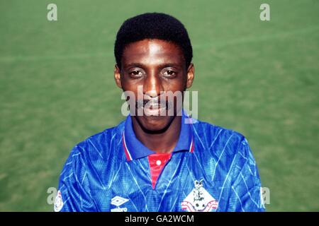 Fußball - Barclay's League Division Two - Oldham Athletic Photocall. Roger Palmer, Oldham Athletic Stockfoto