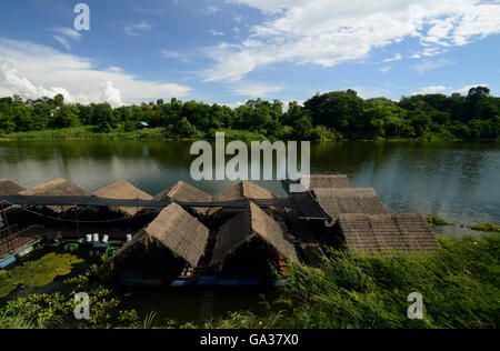 Moon River in der Nähe der Stadt Ubon Ratchathani in der Provinz Ubon Rachathani in der Region Isan in Nordost-Thailand ich Stockfoto