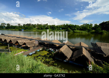 Moon River in der Nähe der Stadt Ubon Ratchathani in der Provinz Ubon Rachathani in der Region Isan in Nordost-Thailand ich Stockfoto