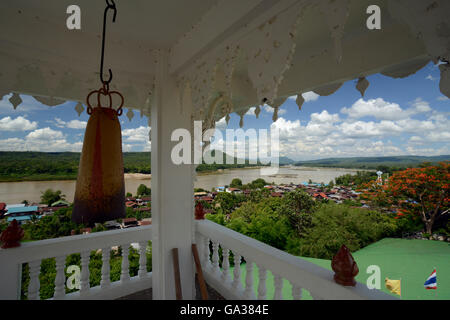 die Landschaft mit den Mekong bei der Pha-Taem-Nationalpark in der Nähe von Khong Chiam in der Provinz Ubon Rachathani in der Regio Stockfoto