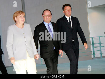 BKin Angela Merkel, Francois Hollande, Matteo Renzi - Treffen der dt. Bundeskanzlerin Mit Dem Italienischen Ministerpraesidenten Stockfoto