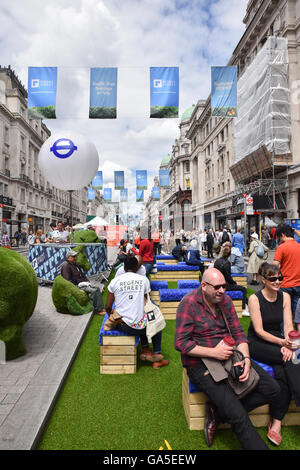 Regent Street, London, UK. 3. Juli 2016. "Die Transported by Design Festival präsentieren das innovative Design Stockfoto