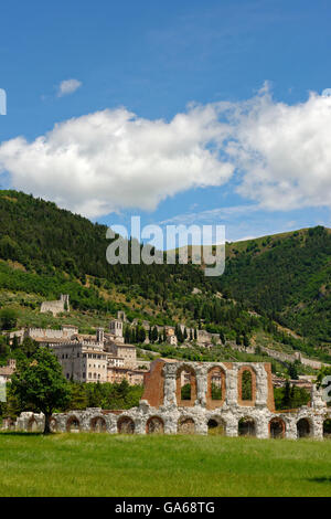 Römisches Theater, Teatro Romano in Gubbio, Umbrien, Italien Stockfoto