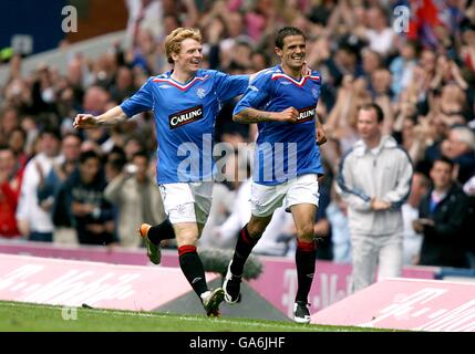 Fußball - freundlich - Rangers gegen Chelsea - Ibrox Stadium. Nacho Novo der Rangers feiert das Tor zum Auftakt Stockfoto