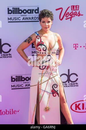 Sängerin Halsey besucht die 2016 Billboard Music Awards im T-Mobile Arena in Las Vegas Stockfoto