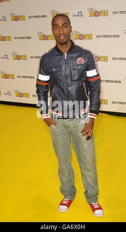 Simon Webbe kommt zur britischen Premiere von The Simpsons Movie im Vue Cinema, The O2, Peninsula Square, London Stockfoto