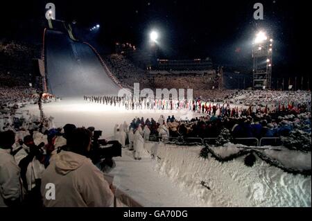 Olympische Winterspiele - Lillehammer 94. Gesamtansicht der Eröffnungsfeier in Lillehammer Stockfoto