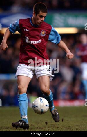 Fußball - AXA FA Cup - vierte Runde - Chelsea gegen West Ham United. Joe Cole, West Ham United Stockfoto