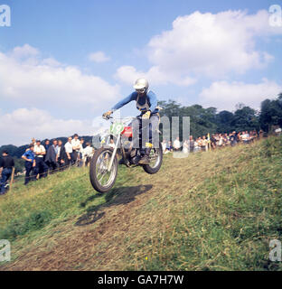 Torsten Hallman (Schweden) auf einem Husqvarna beim internationalen Moto-Cross Grand Prix im Dodington Park, Gloucestershire Stockfoto