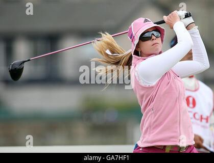 USA Paula Creamer T-off am 2. Während der Ricoh Women's British Open am Old Course, St Andrews, Schottland. Stockfoto