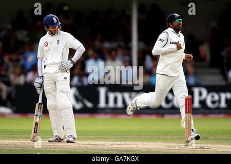 -Npower zweiten Test - England V Indien - Tag vier - Trent Bridge Cricket Stockfoto