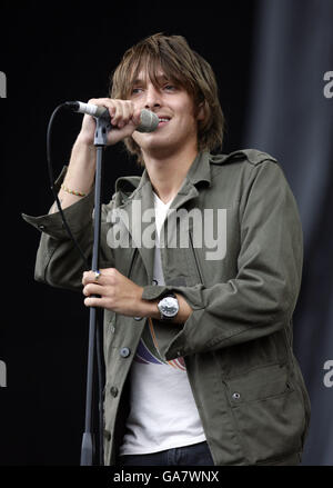 Paolo Nutini spielt live beim V Festival im Hylands Park in Chelmsford, Essex. Stockfoto