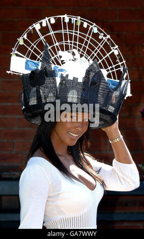 Horse Racing - Ebor Festival - Ladies Day - York Racecourse Stockfoto