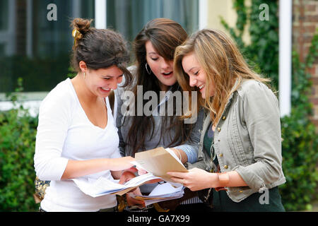 GCSE Resultate Tag Stockfoto