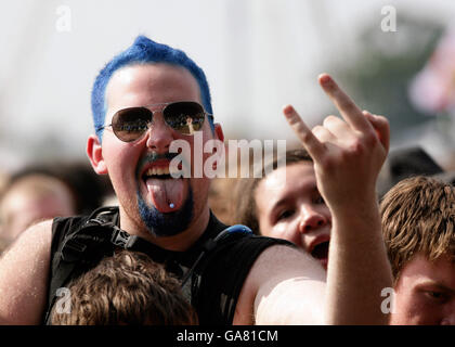 Carling Reading Festival 2007. Das Publikum beim Carling Reading Festival 2007 in Reading, in der Grafschaft von Reading. Stockfoto