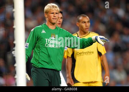 Fußball - Barclays Premier League - Manchester City / Derby County - City of Manchester Stadium. Kasper Schmeichel, Manchester City Stockfoto