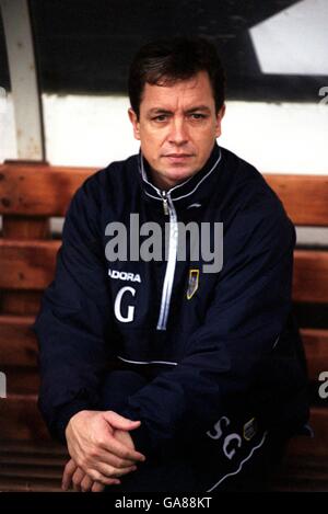 Fußball - FA Barclaycard Premiership - Fulham / Aston Villa. Stuart Gray, Manager Der Aston Villa, Hausmeister Stockfoto