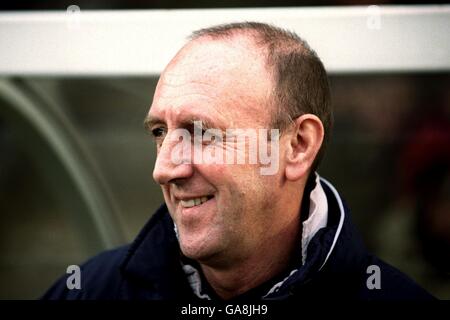 Fußball - AXA FA Cup - vierte Runde - York City gegen Fulham. Terry Dolan, Manager Von York City Stockfoto