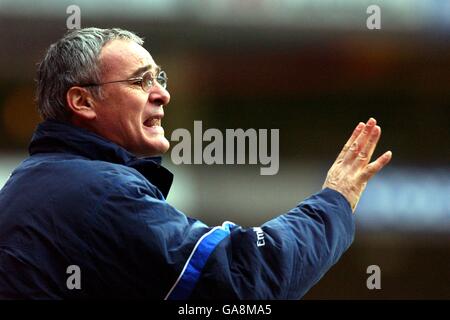 Fußball - FA Barclaycard Premiership - Aston Villa V Chelsea Stockfoto