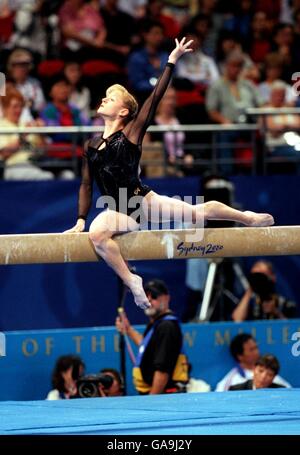 Olympische Spiele 2000 in Sydney - Gymnastik - Rundum-Frauen - Finale. Viktoriya Karpenko, Ukraine Stockfoto