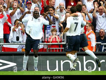 Fußball - Europameisterschaft 2008-Qualifikation - Gruppe E - England V Israel - Wembley-Stadion Stockfoto