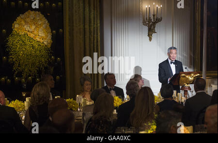 Washington, District Of Columbia, USA. 5. Januar 2012. Premierminister Lee Hsien Loong von Singapur macht Bemerkungen bei der State Dinner im East Room des weißen Hauses in Washington, DC auf Dienstag, 2. August 2016. Foto von Leigh Vogel/UPI. Bildnachweis: Leigh Vogel/Pool über CNP © Leigh Vogel/CNP/ZUMA Draht/Alamy Live-Nachrichten Stockfoto