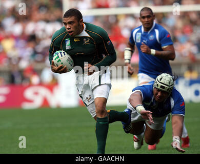 Rugby Union - IRB Rugby-Weltmeisterschaft 2007 - Pool A - Südafrika / Samoa - Parc des Princes. Der Südafrikaner Bryan Habana bricht beim IRB Rugby-Weltcup-Spiel im Parc des Princes, Paris, aus, um seinen zweiten Versuch zu machen. Stockfoto