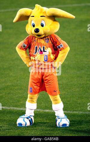 Internationaler Fußball - freundlich - Russland / Shimizu S-Pulse. Das Maskottchen von Shimizu S-Pulse Stockfoto