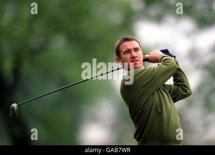 Golf - Celebrity Pro-Am - Der Belfry. Stephen Hendry in Aktion Stockfoto