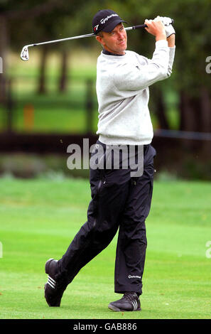 Englands Mark Foster während der Quinn Direct British Masters am Belfry, Wilshaw, Sutton Coldfield. Stockfoto