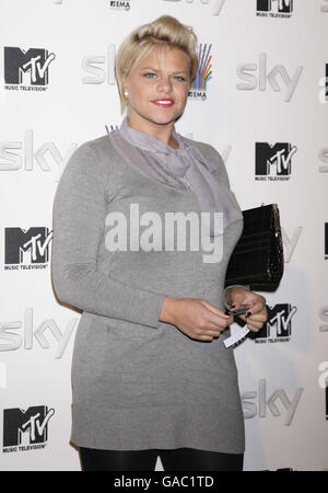 Jade Goody kommt zur Sky Send-off Party für MTV's Europe Music Awards, im Bloomsbury House im Zentrum von London. Stockfoto