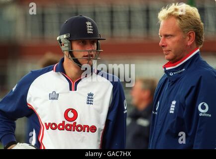 International Cricket - 3. Test - England / Sri Lanka - Netze. Englands Andrew Flintoff während der Nets Stockfoto