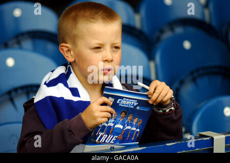 Fußball - Coca-Cola Football League Two - Stockport County V Barnet - Edgeley Park Stockfoto