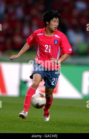 Fußball - FIFA Fußball-Weltmeisterschaft 2002 - Dritter Platz Play Off - Republik Korea / Türkei. Ji Sung Park, Republik Korea Stockfoto