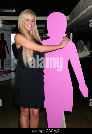 Danielle Lloyd während des Linda McCartney Centre Aufruf zum Handeln im Embassy Club, Central London. Stockfoto