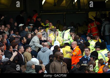 Fußball - Barclays Premier League - Manchester City gegen Birmingham City - City of Manchester Stadium Stockfoto