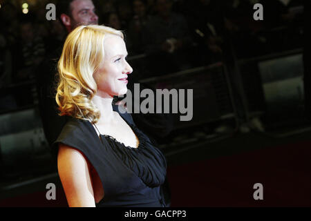 Naomi Watts kommt zur Premiere von Funny Games beim London Film Festival im Odeon West End am Leicester Square im Zentrum von London an. Stockfoto