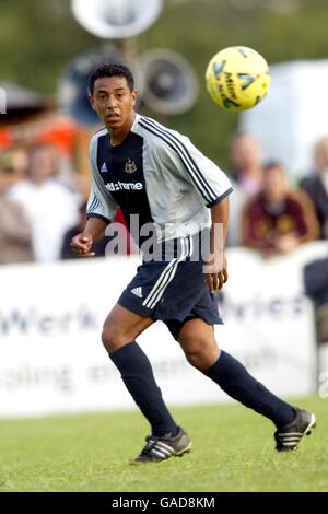 Fußball - freundlich - De Tubanters Enschede / Newcastle United. Nolberto Solano von Newcastle United Stockfoto