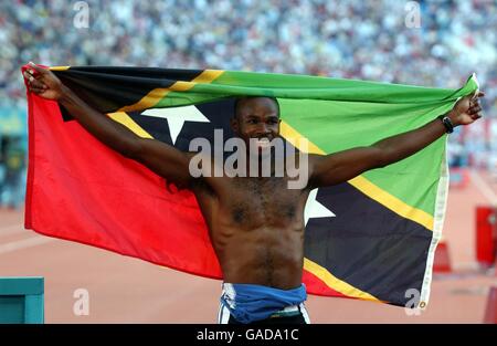 Manchester 2002 - Commonwealth Games - Leichtathletik - Herren 100m - Finale. Kim Collins Sieger des 100-m-Finales Stockfoto