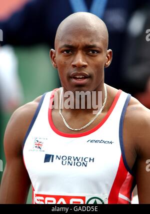 Leichtathletik - Leichtathletik-Europameisterschaften - München 2002 - 1. Lauf der Männer über 200 m. Der britische Marlon Devonish Stockfoto