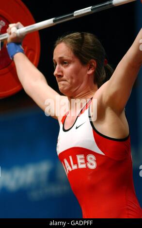 Commonwealth Games - Manchester 2002 - Gewichtheben - Frauen bis 58kg. Michaela Breeze aus Wales gewinnt Gold in der Sntach Stockfoto