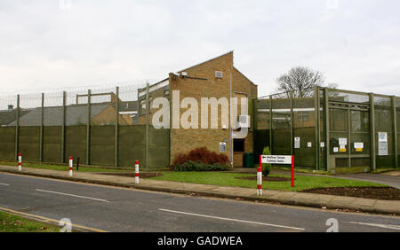 Eine allgemeine Ansicht des Eingangs zum HMP Cookham Wood in Rochester, Kent. Stockfoto