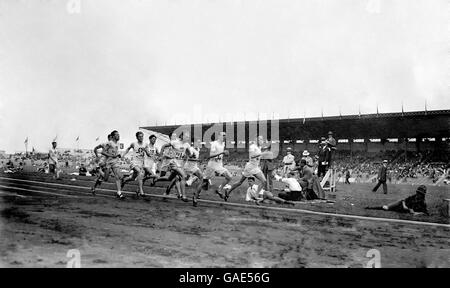 Paris 1924 Olympische Spiele - Leichtathletik - 800 m - Colombes Stadion Stockfoto