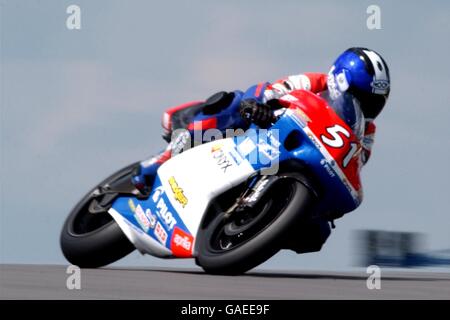 Motorradfahren - Cinzano Grand Prix von Großbritannien - Moto GP. Hugo Marchand beim Training für das 250ccm Rennen Stockfoto